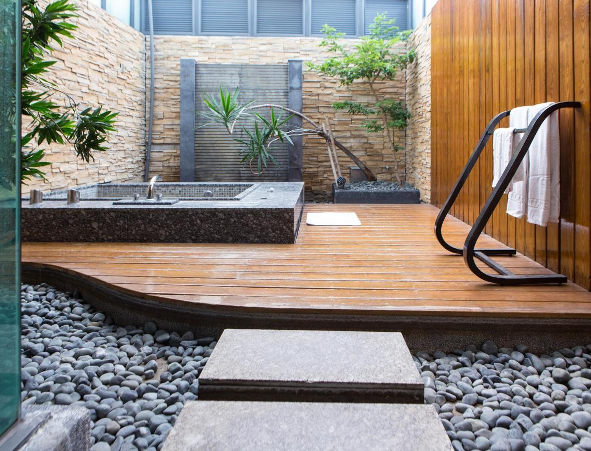 All-Ur Boutique Motel - Kaohsiung Branch Buitenkant foto
