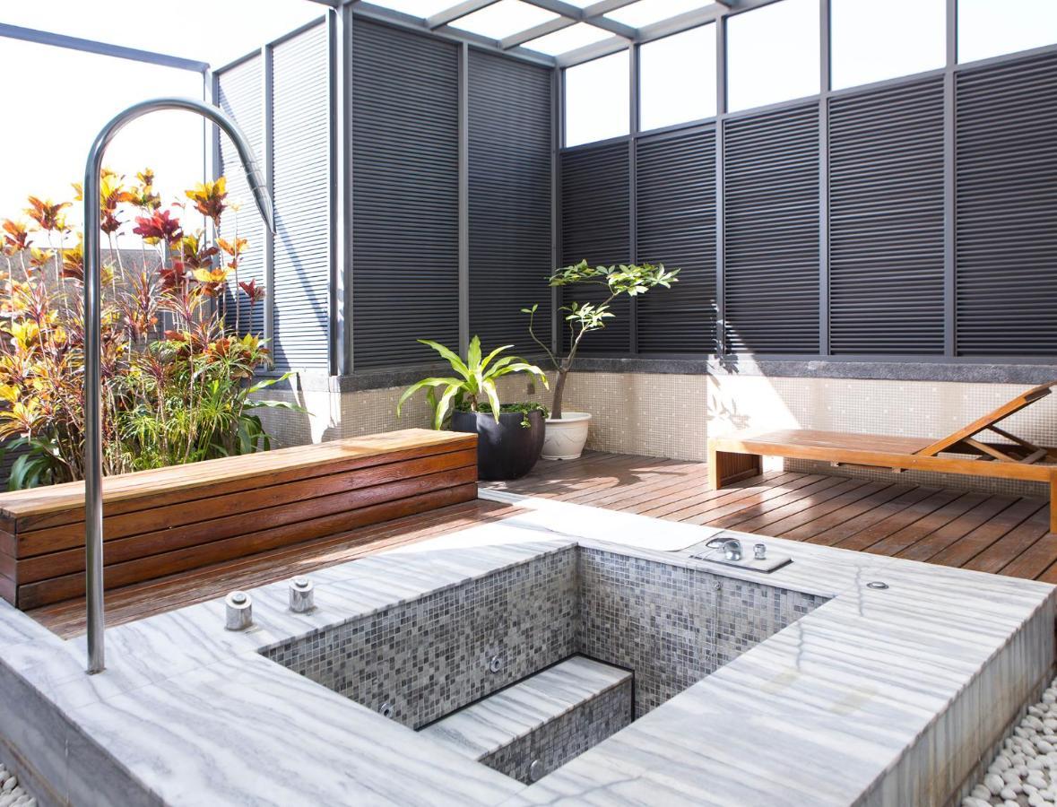 All-Ur Boutique Motel - Kaohsiung Branch Buitenkant foto