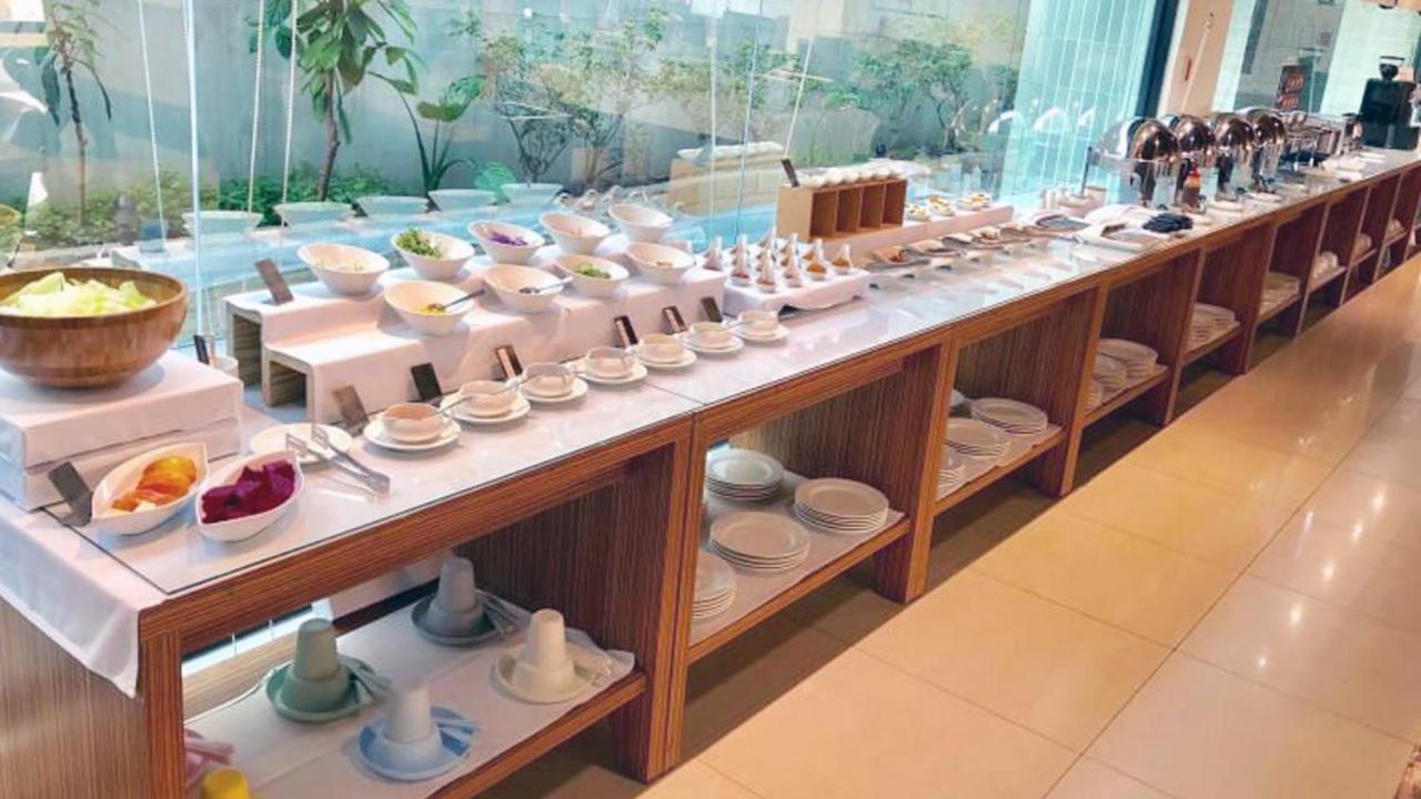All-Ur Boutique Motel - Kaohsiung Branch Buitenkant foto