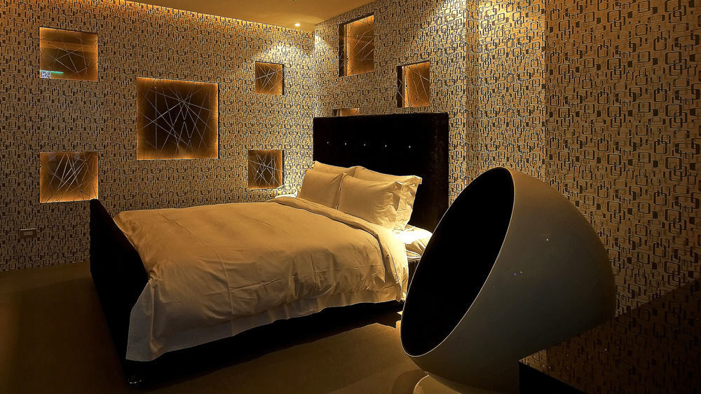 All-Ur Boutique Motel - Kaohsiung Branch Buitenkant foto