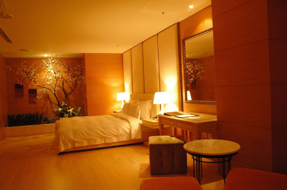 All-Ur Boutique Motel - Kaohsiung Branch Buitenkant foto